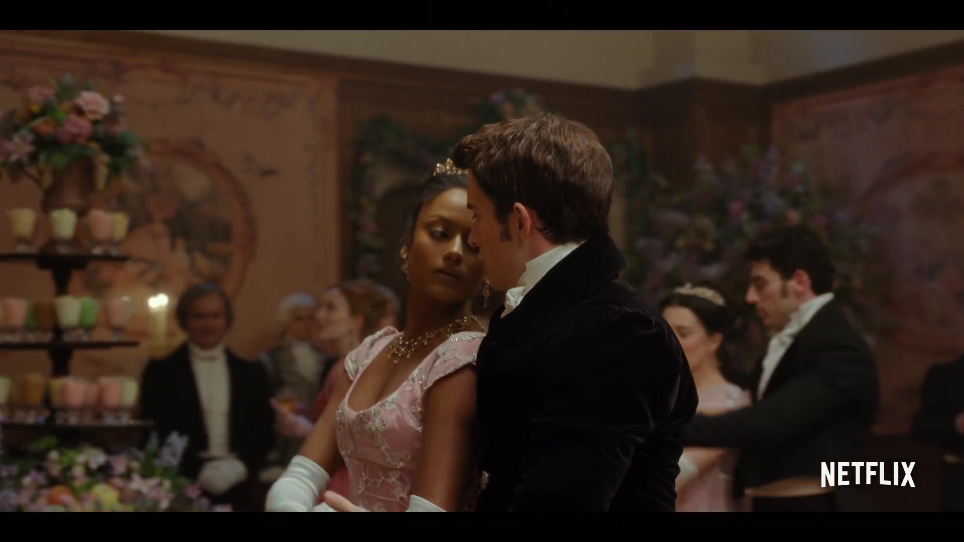 LavishBallsS2_0006.jpg LavishBallsS2_0006.jpg