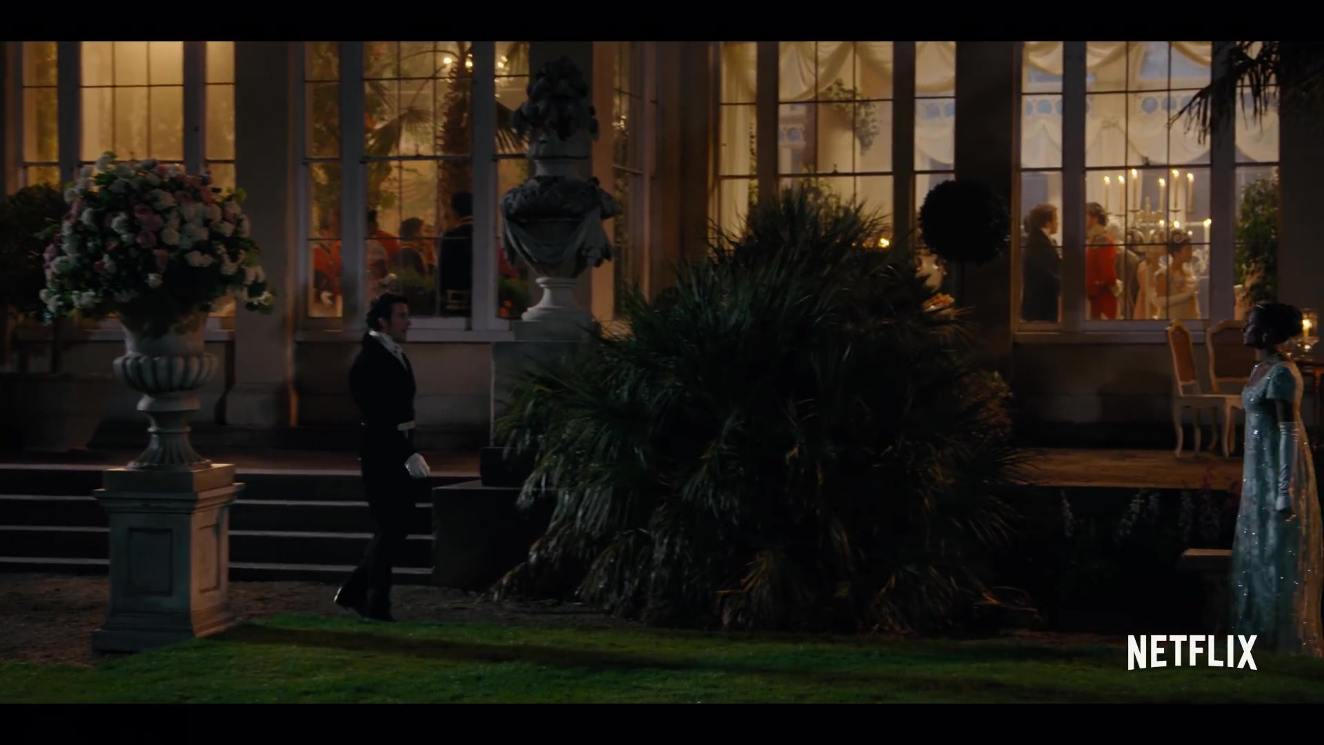 LavishBallsS2_0020.jpg LavishBallsS2_0020.jpg