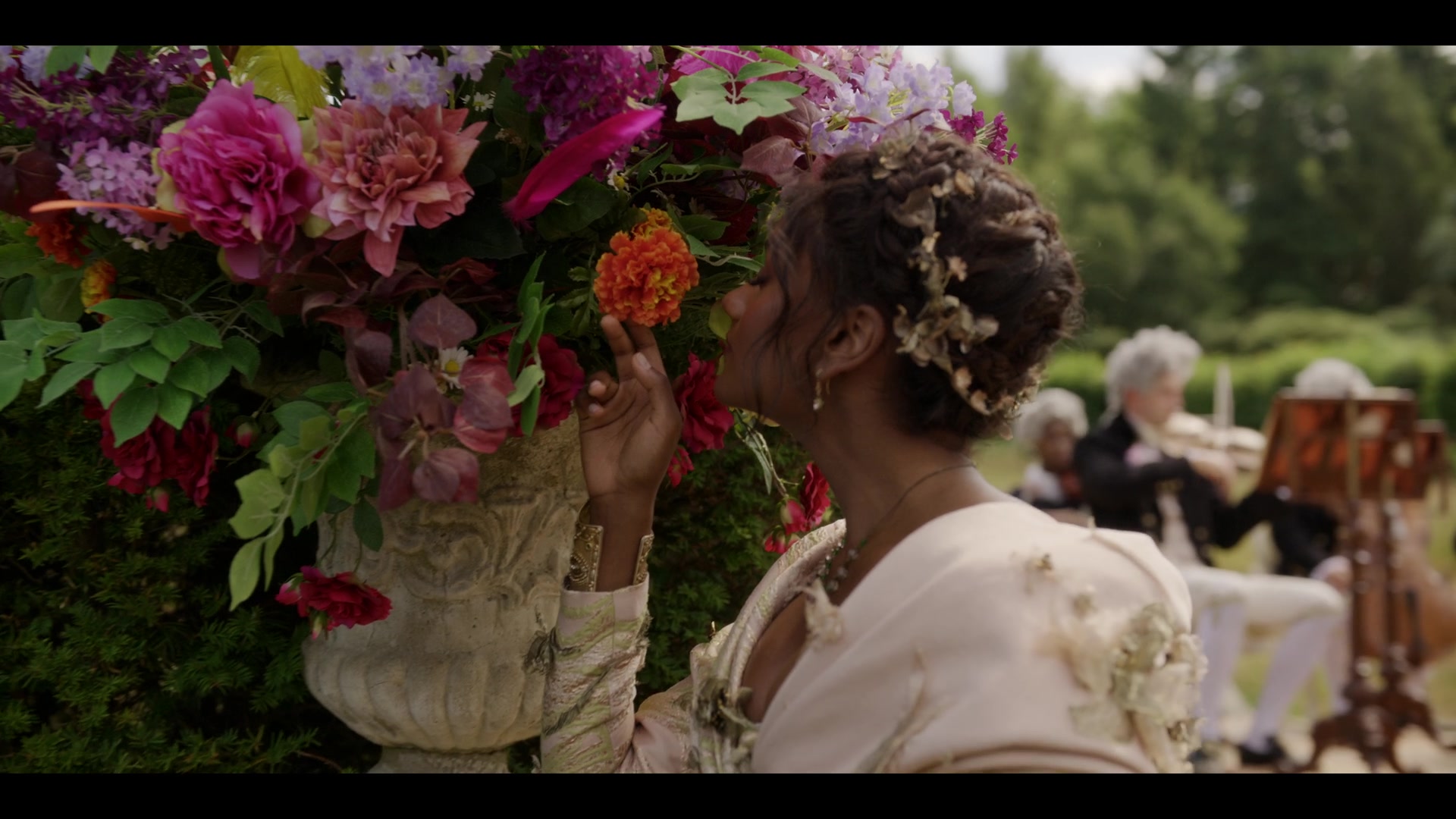 Bridgerton3x01_0050.jpg Bridgerton3x01_0050.jpg