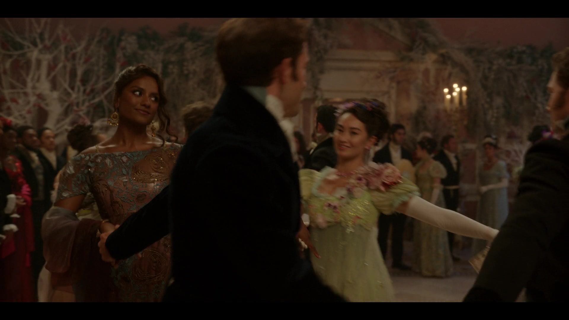 Bridgerton3x01_0201.jpg