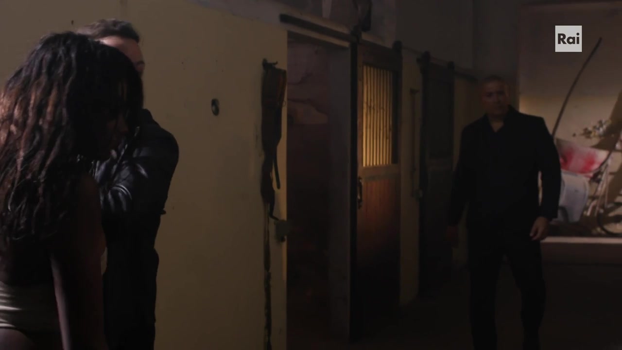 InspectorColiandro6x01_0023.jpg InspectorColiandro6x01_0023.jpg