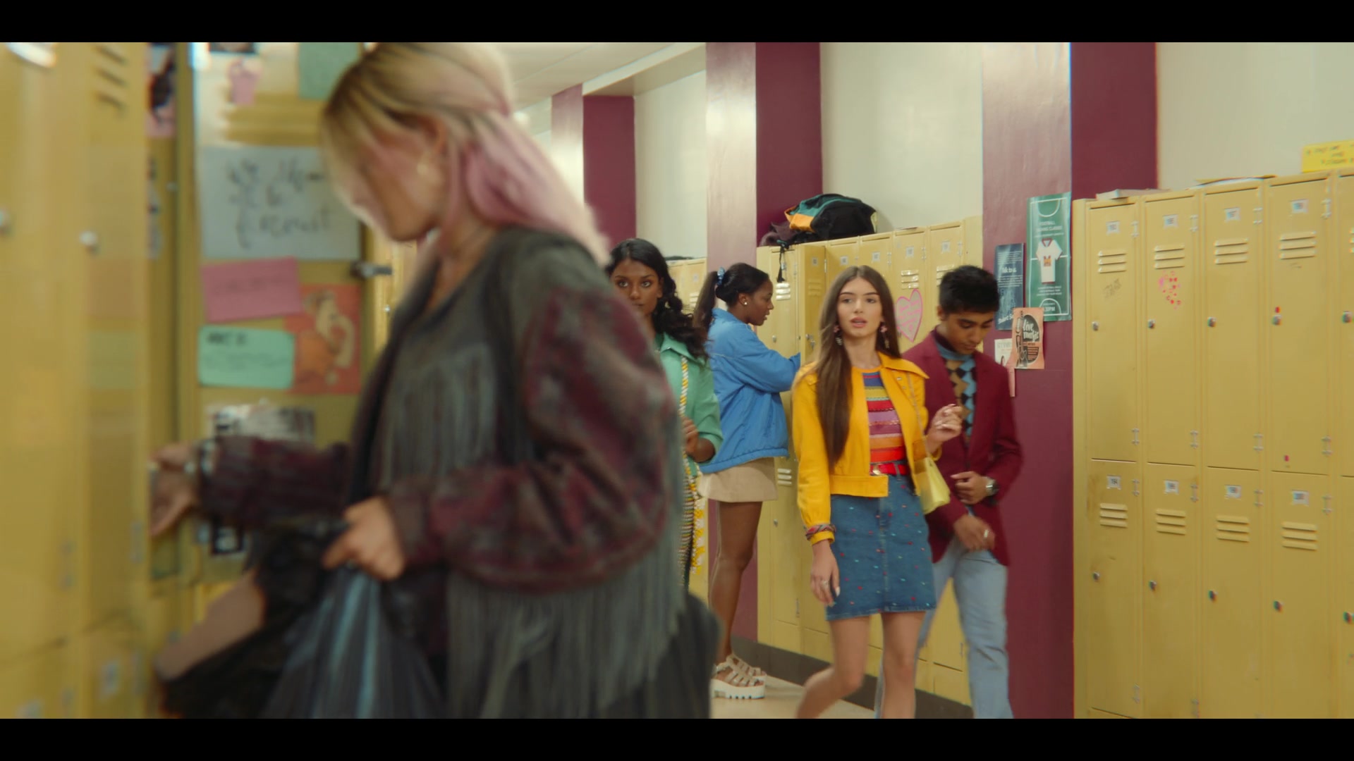 SexEd1x08_0001.jpg SexEd1x08_0001.jpg