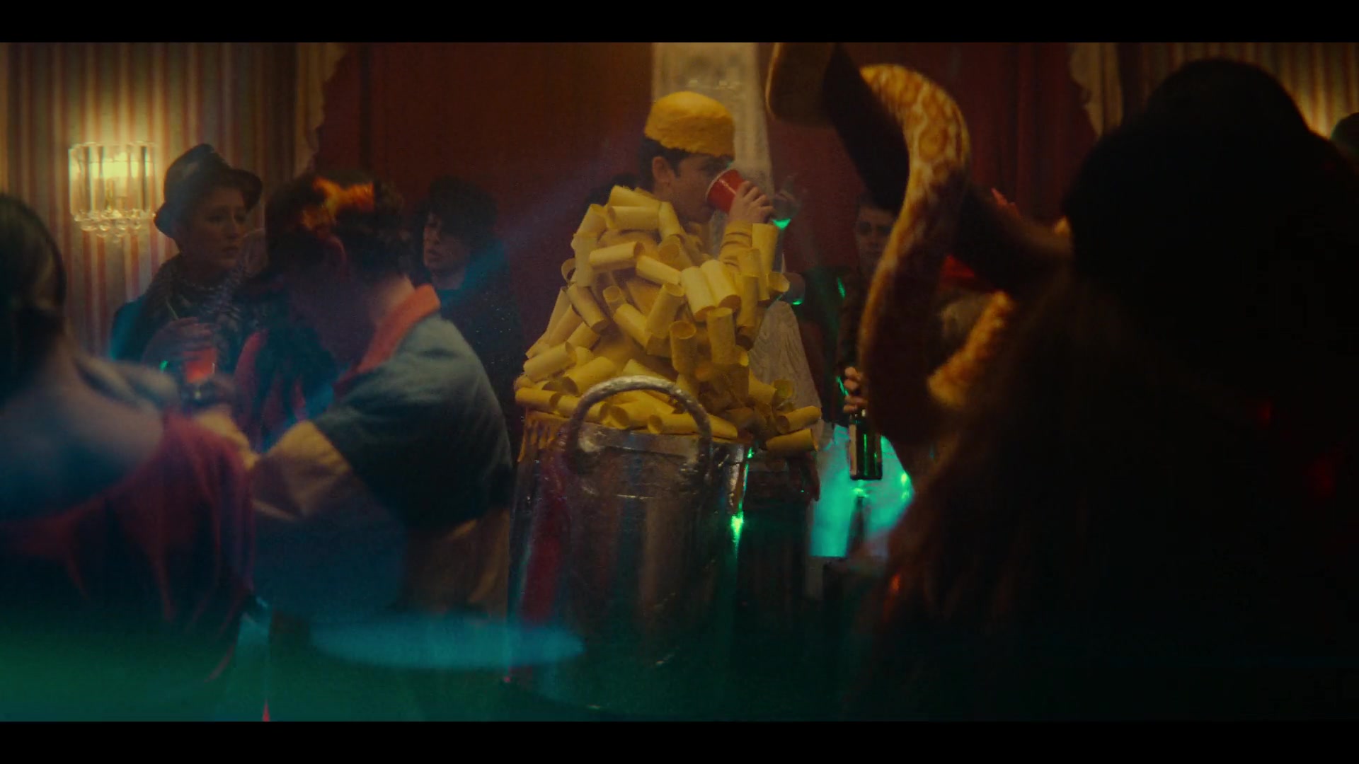 SexEd3x01_015.jpg SexEd3x01_015.jpg