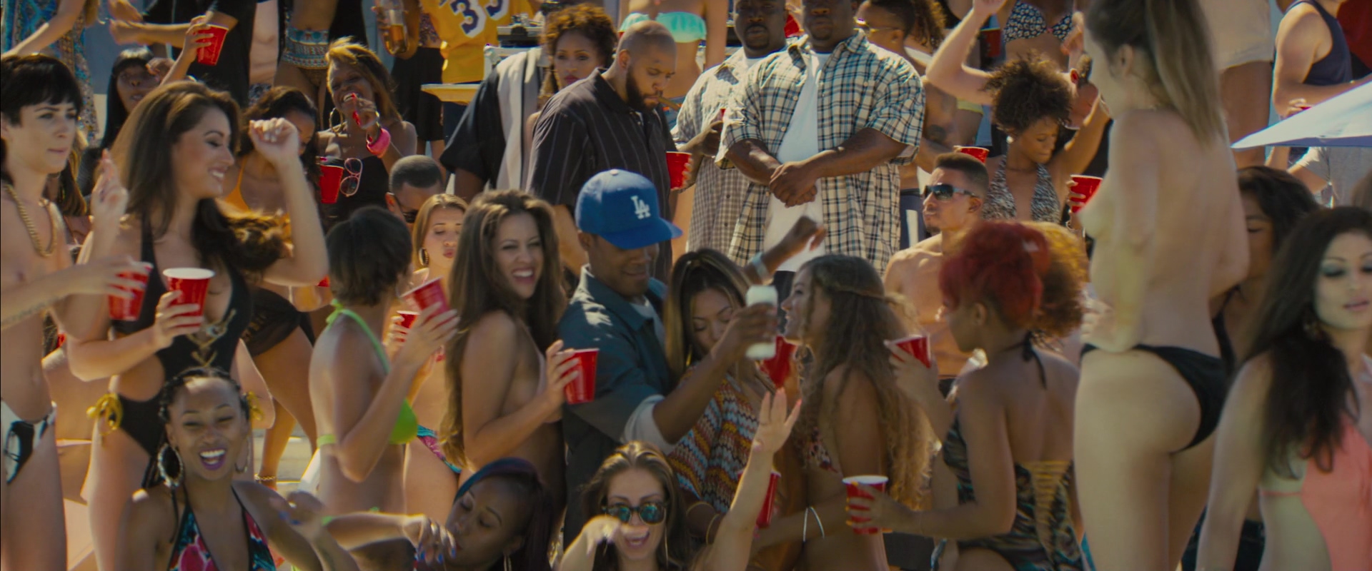 straightouttacompton012.jpg straightouttacompton012.jpg