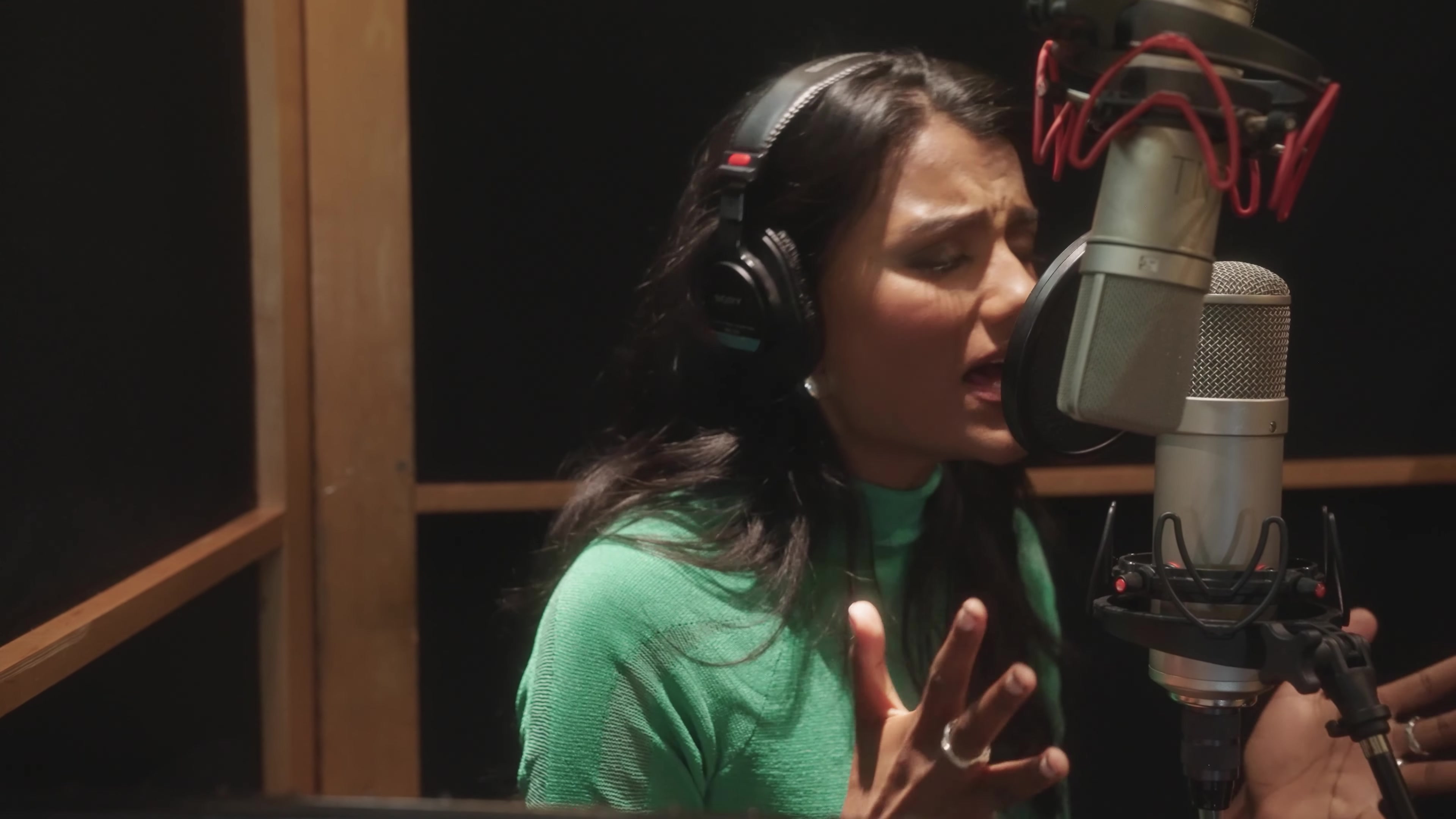 inthestudio136.jpg inthestudio136.jpg