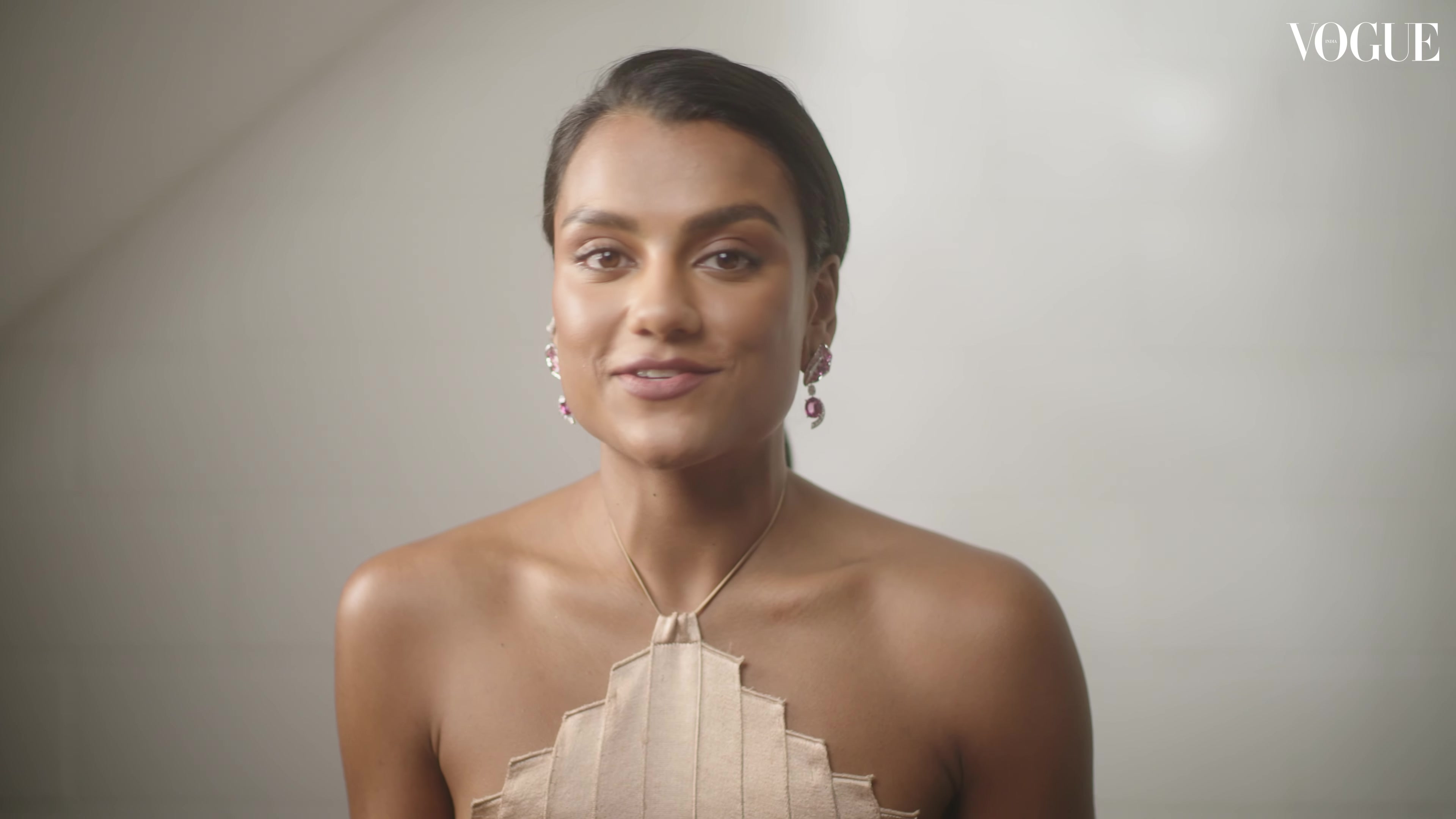 vogueindiabts099.jpg vogueindiabts099.jpg