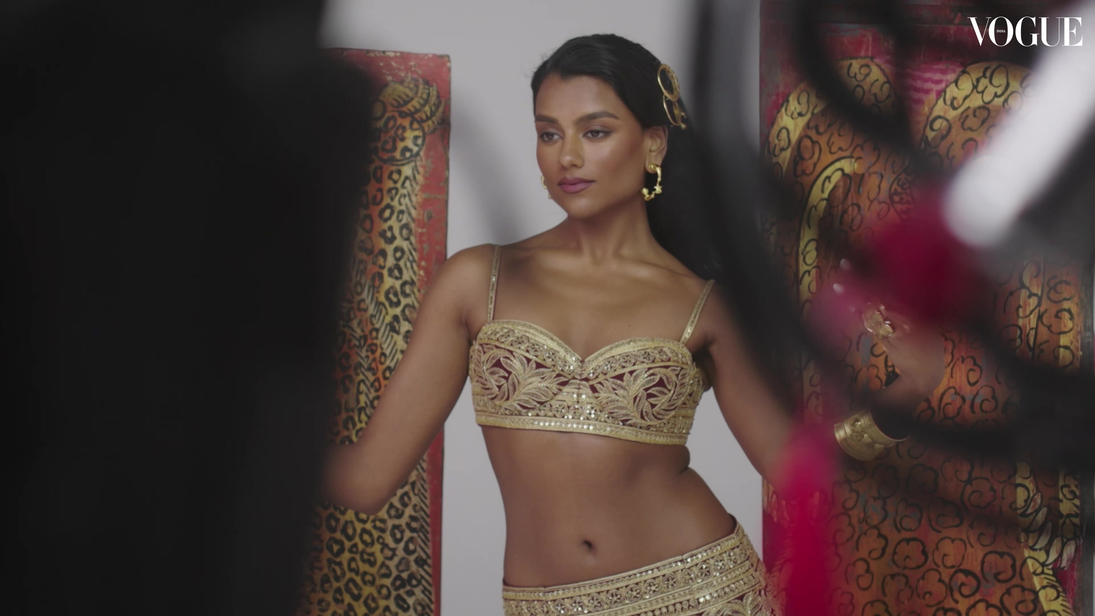 vogueindiabts144.jpg vogueindiabts144.jpg