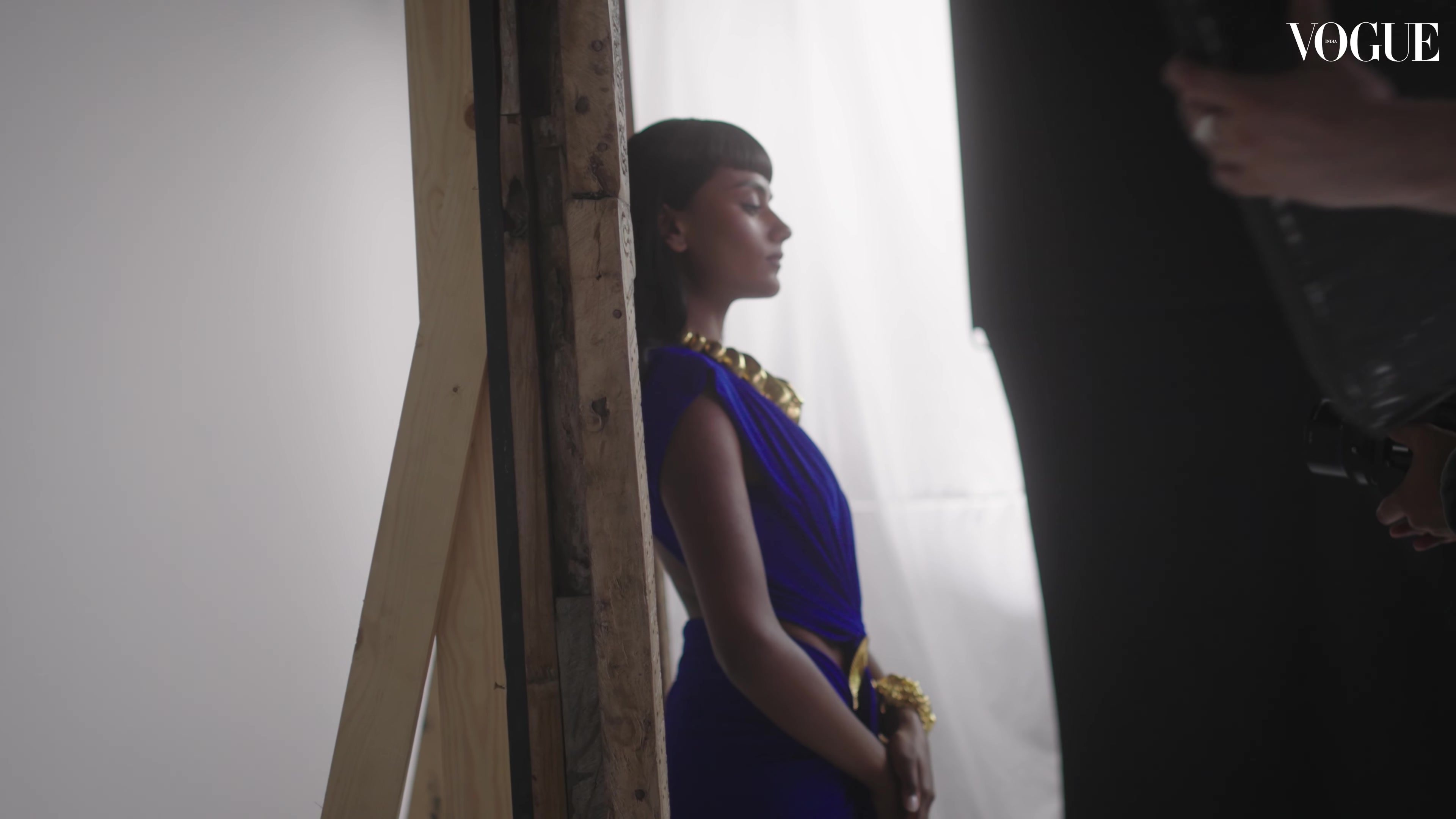 vogueindiabts303.jpg vogueindiabts303.jpg