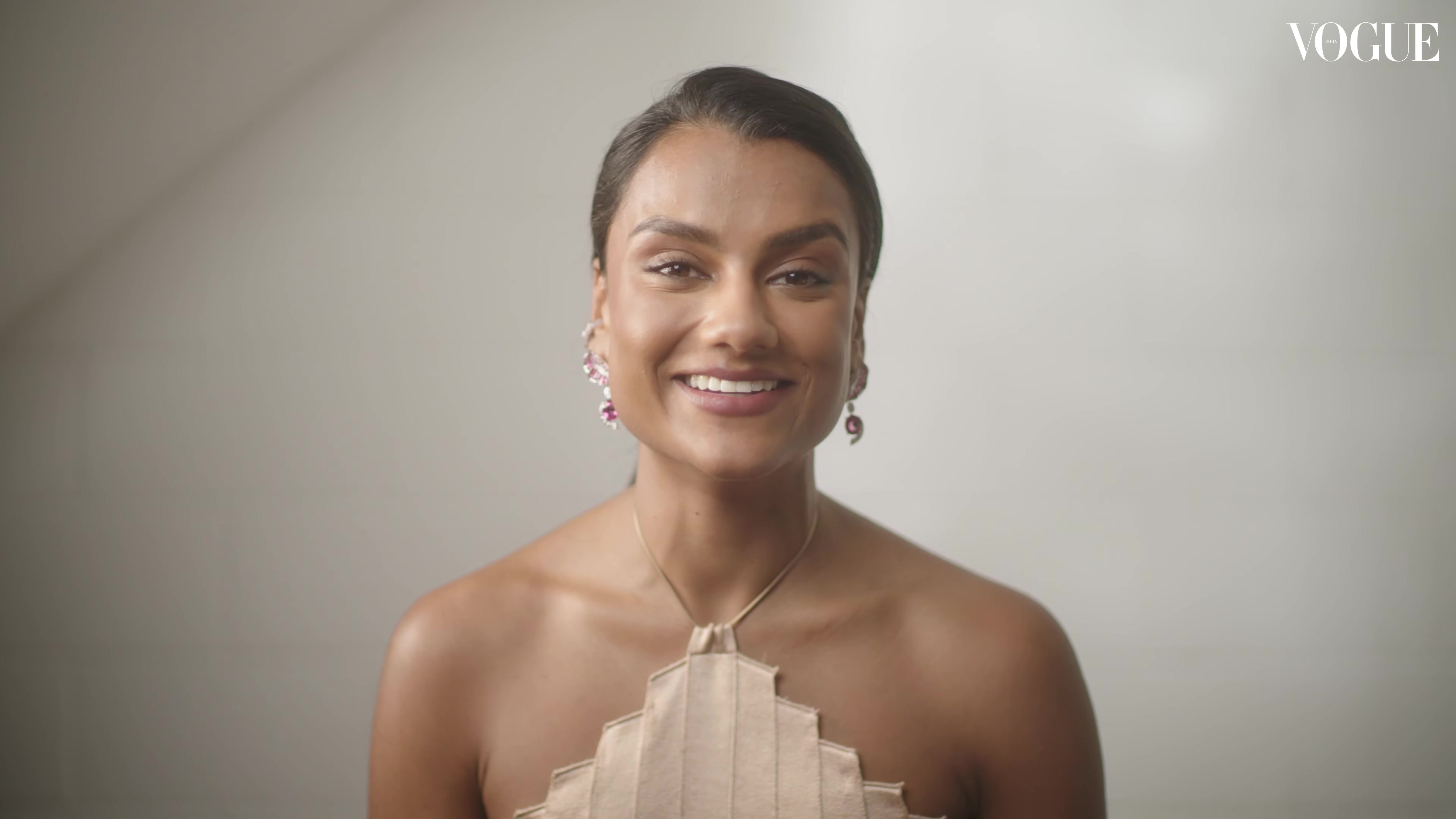 vogueindiabts434.jpg vogueindiabts434.jpg