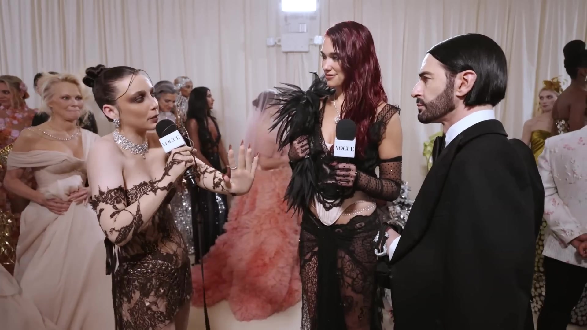 voguemetgalainline087.jpg voguemetgalainline087.jpg