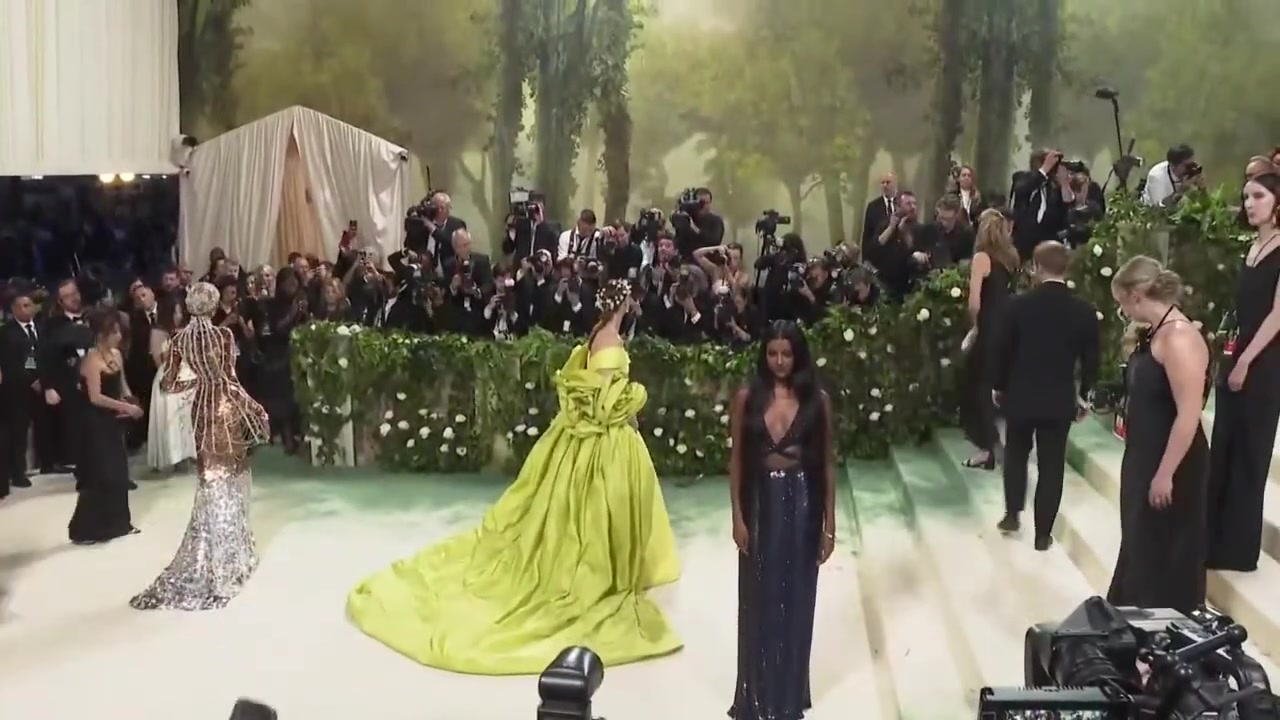 apmetgalacarpet030.jpg apmetgalacarpet030.jpg