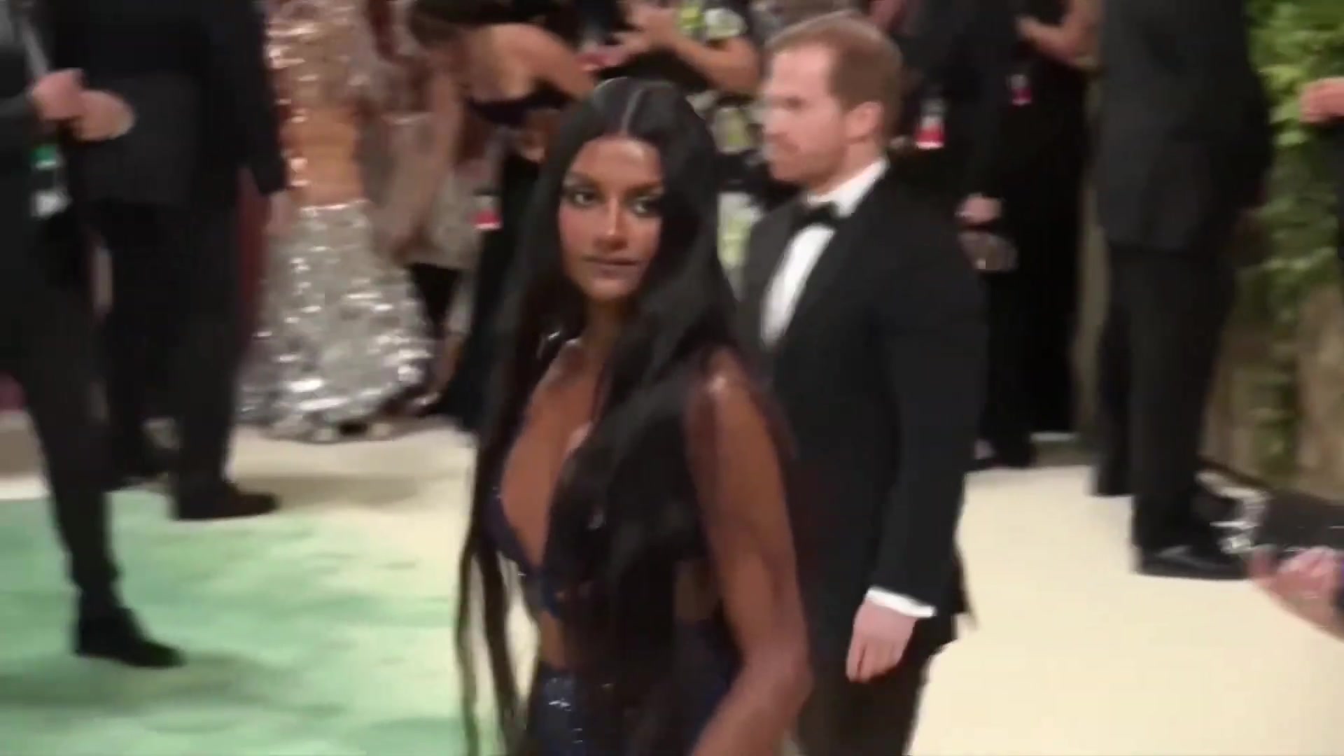 timetgalacarpet026.jpg timetgalacarpet026.jpg