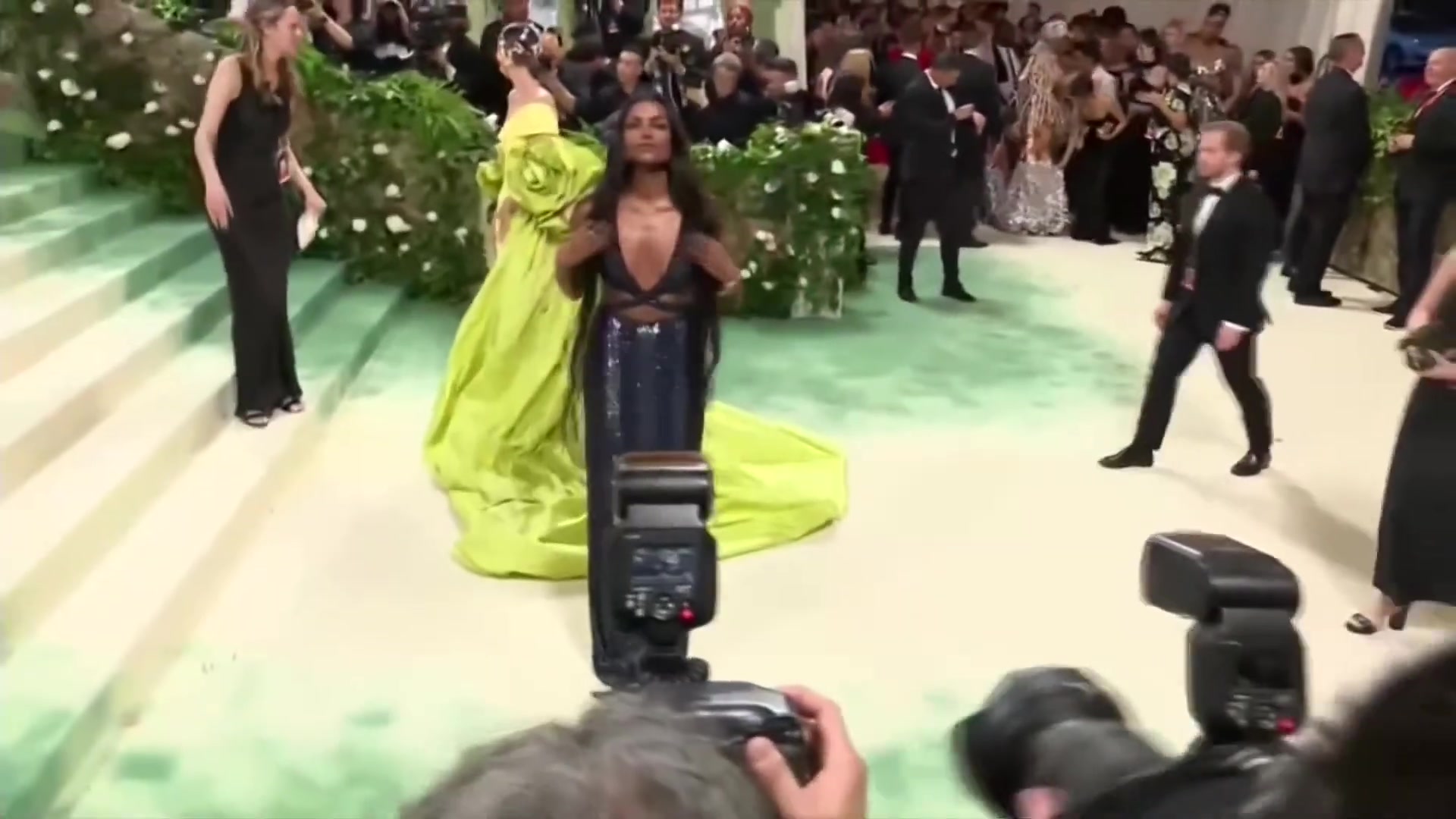 timetgalacarpet047.jpg timetgalacarpet047.jpg