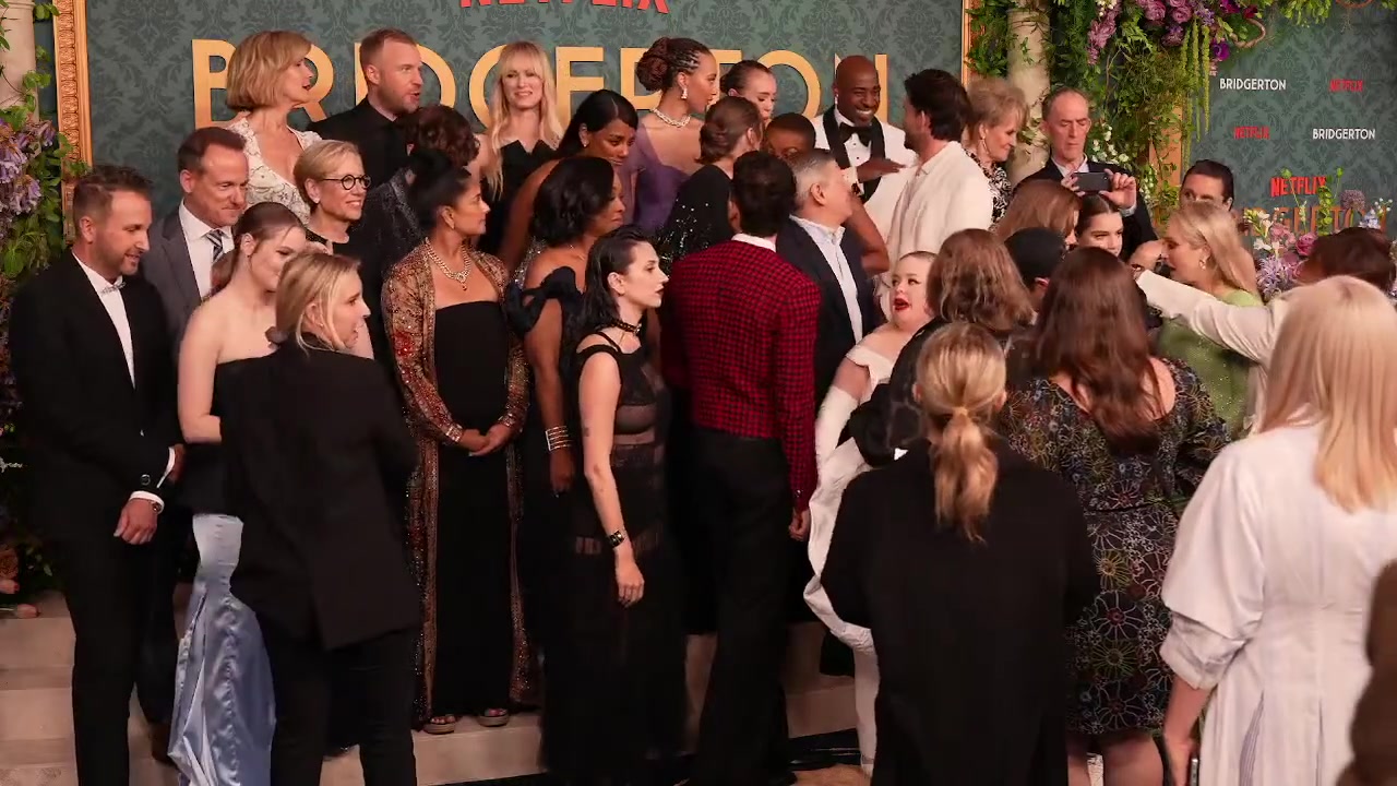 bpremieregroup228.jpg bpremieregroup228.jpg