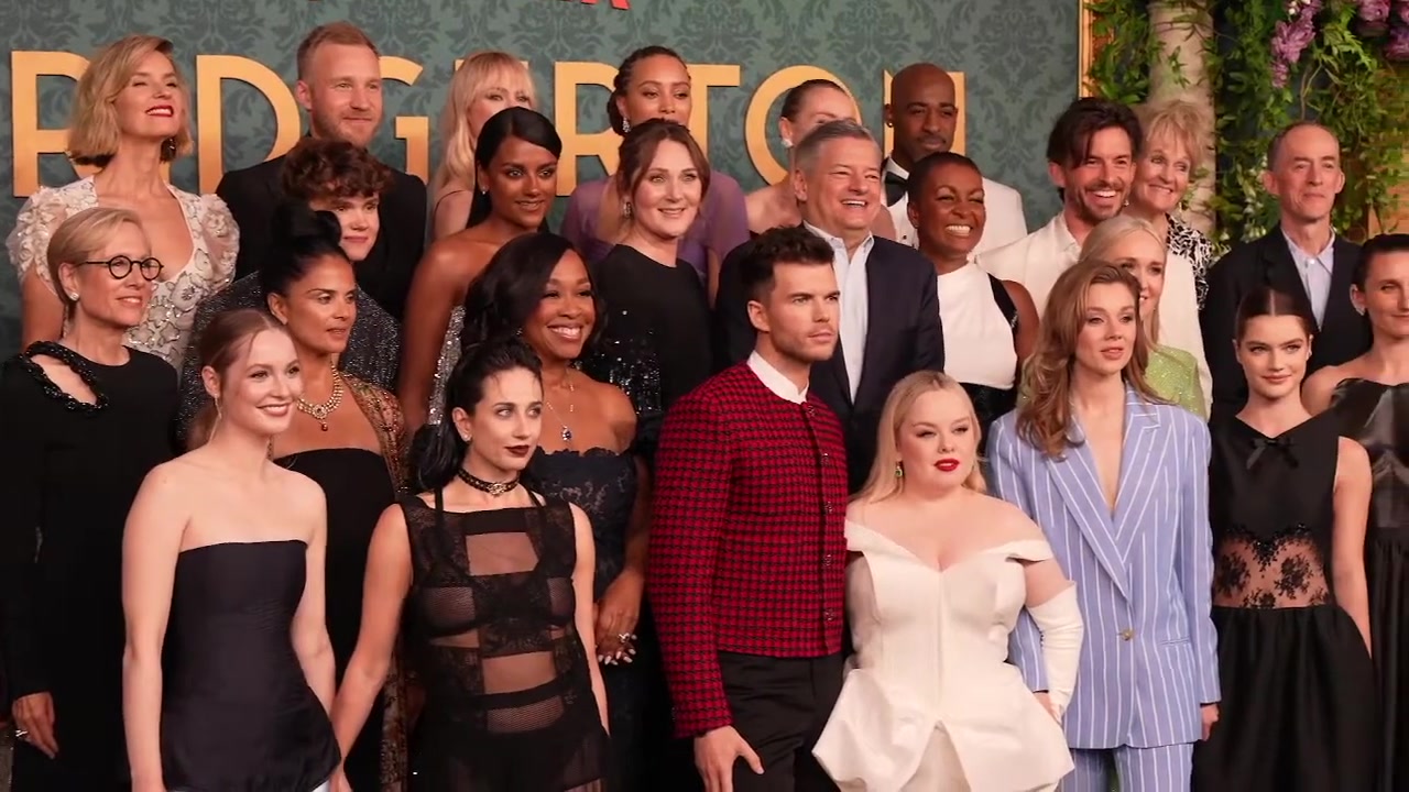 bpremieregroup424.jpg bpremieregroup424.jpg