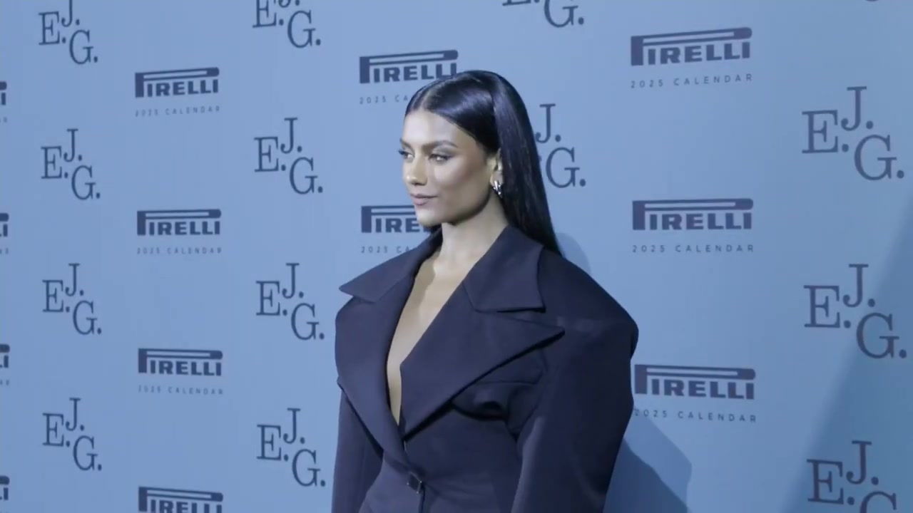 pirellicalgala0019.jpg pirellicalgala0019.jpg